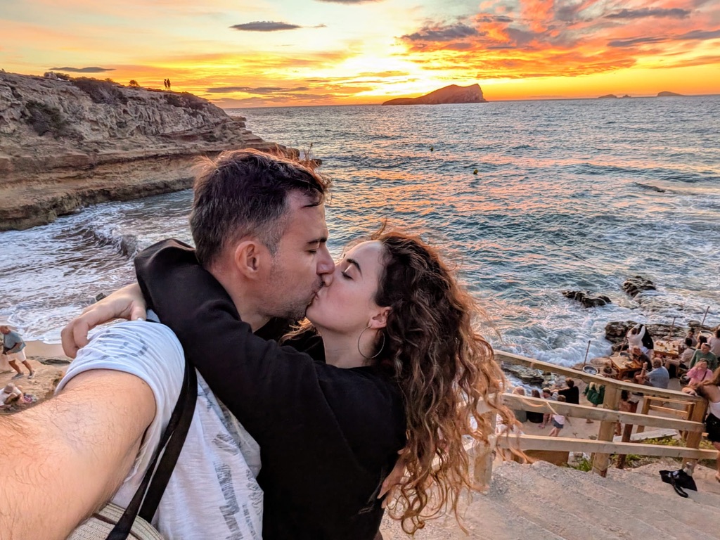 Sunset kiss by the sea